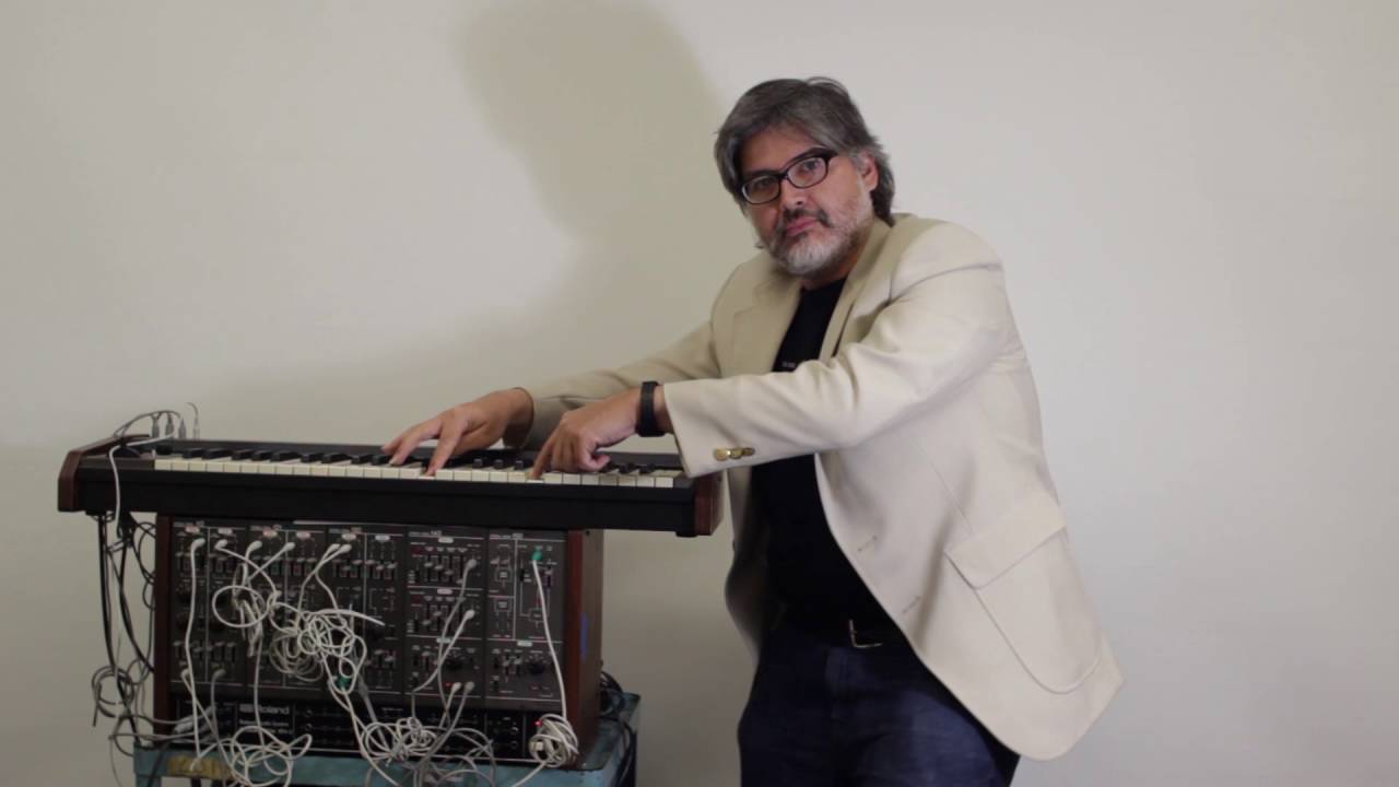 Today's World - Avant Garde Electronic Synthesizer Music