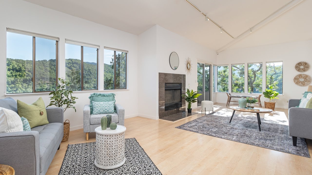 10 Flint Ct, Novato, CA, listed by Yvonne Young, Compass Real Estate