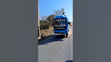 Bus transform Chhota baby #automobile_#automotiveedit_#aivfx#ai#aivideo#shortvideo #aiedits#jcb#bus