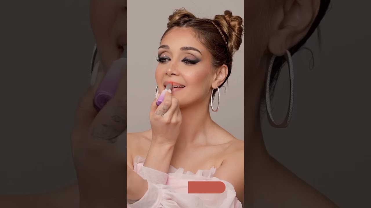 This New Lipstick Technology Will Blow Your Mind!