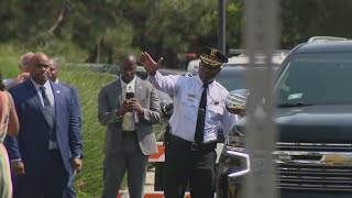 Final salute for Larry Snelling as CPD's top cop retires
