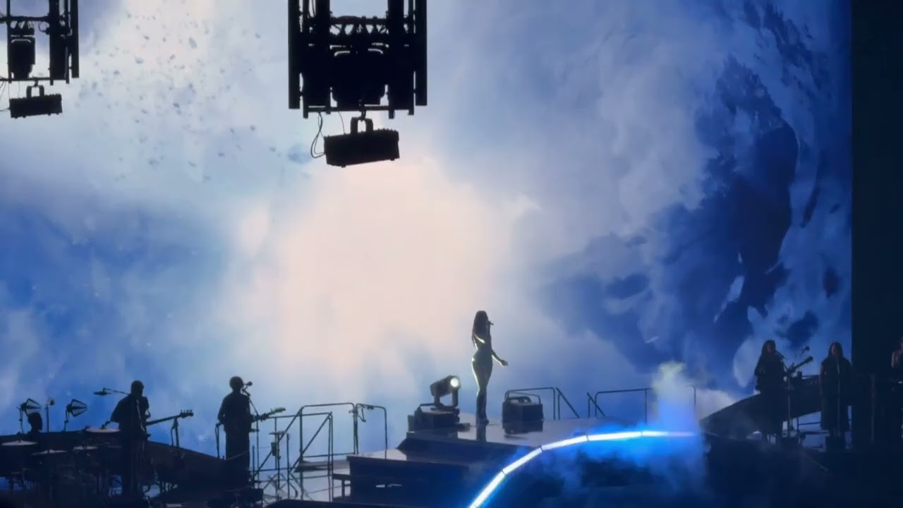 Dua Lipa - Training Season Live Madrid N1 2025