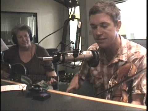 STEELHEAD STRINGBAND Rovin' Gambler 7/6/10 Live KOOP 91.7FM Austin, Texas