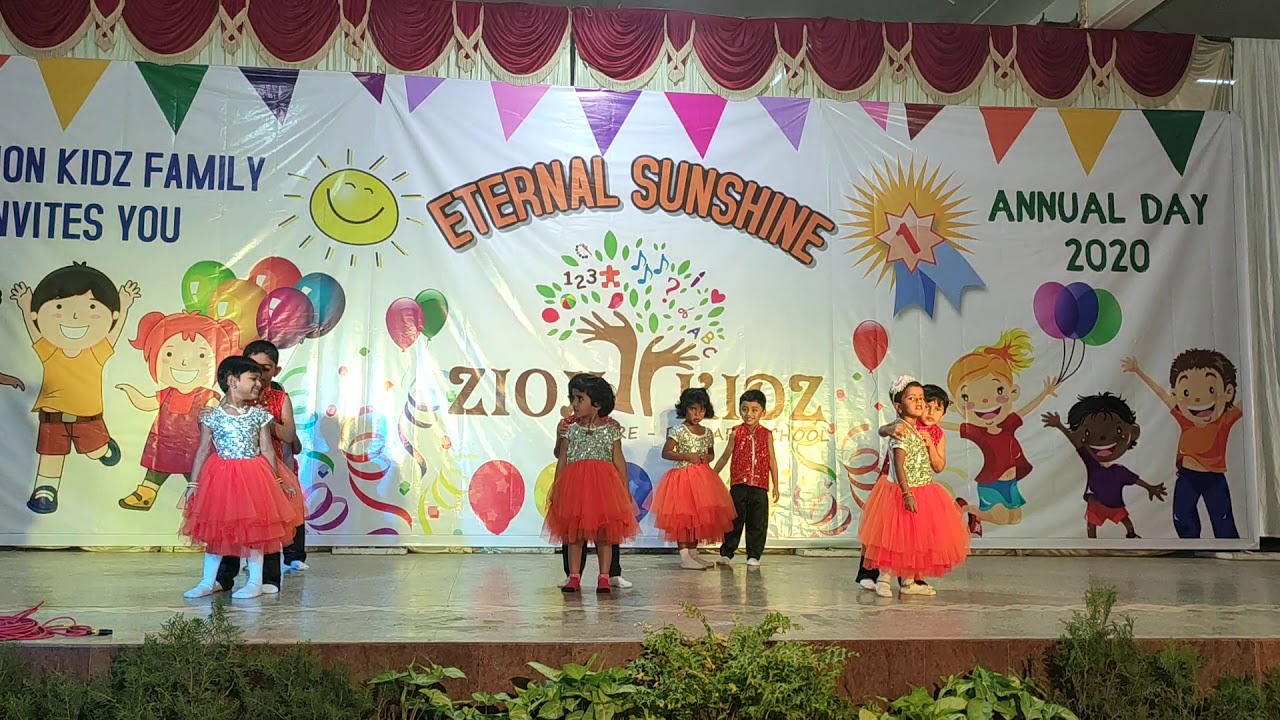 👫Couple Dance By Nursery kids#🤼‍♂️