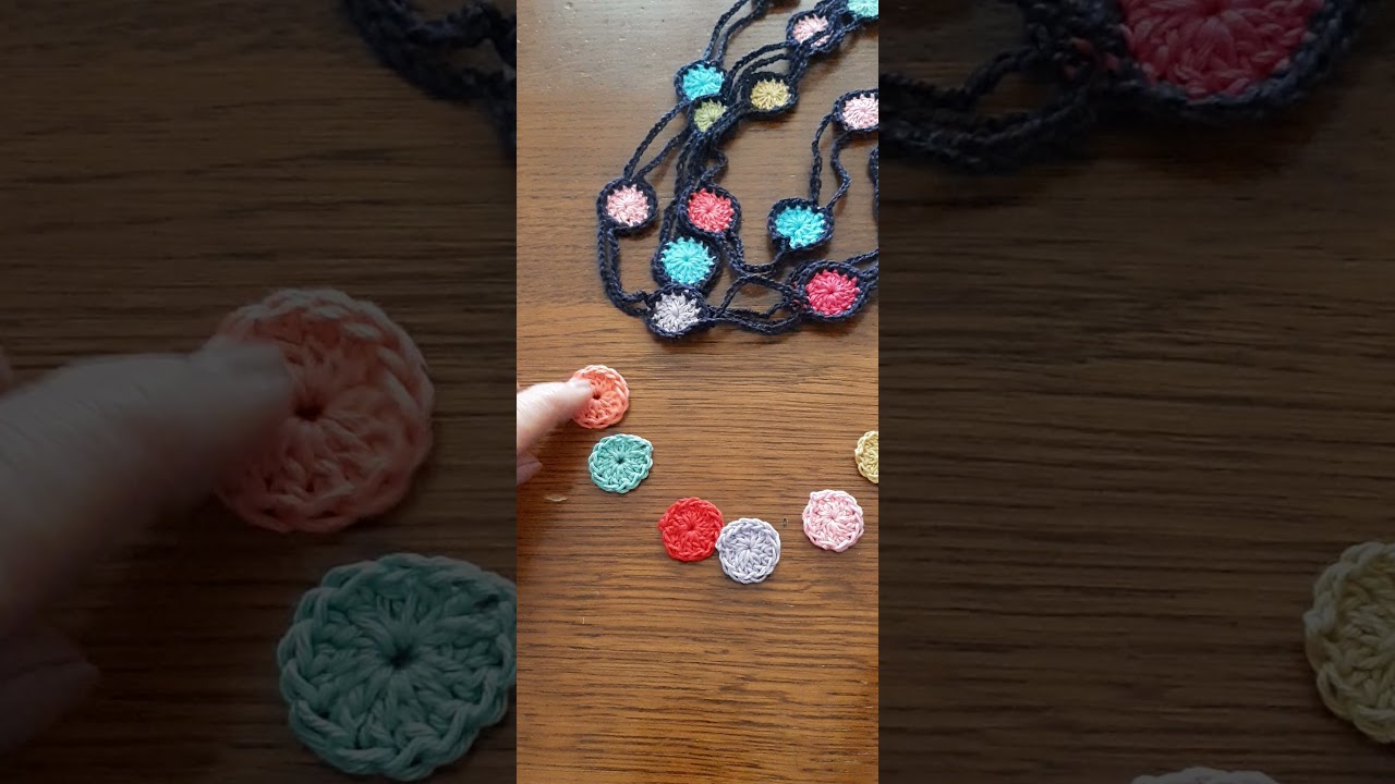 Uncinetto: collana con cerchi