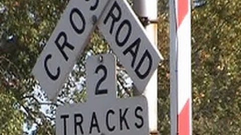 Train 140 Clouds Up The Ying Yang.mpg