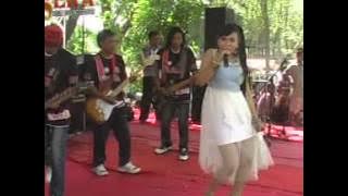 SERA Hitam Putih Ina Samanta)