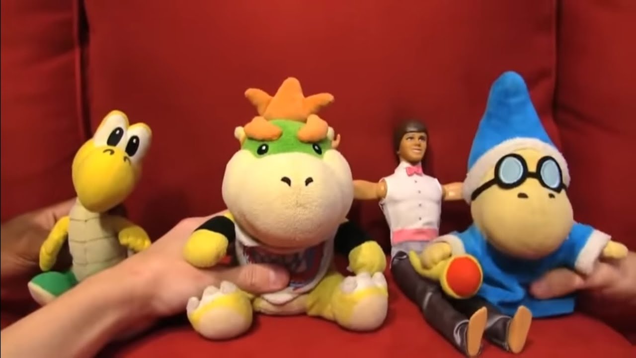 The yellow rabbit plays rock-paper-scissors with cupcake.