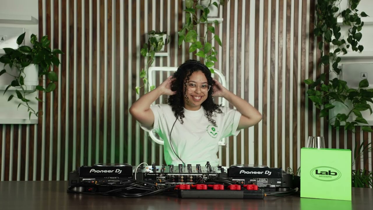 LAB SESSIONS | AMY MAURITZ 🧪