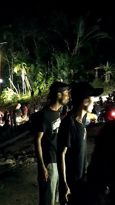 Suasana Malam Jalan Nias Tengah