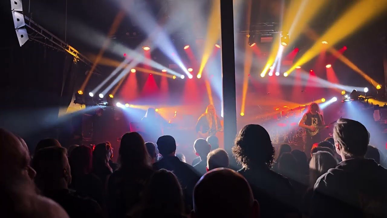 Tarot Do You Wanna Live Forever live at tavara-asema 2026