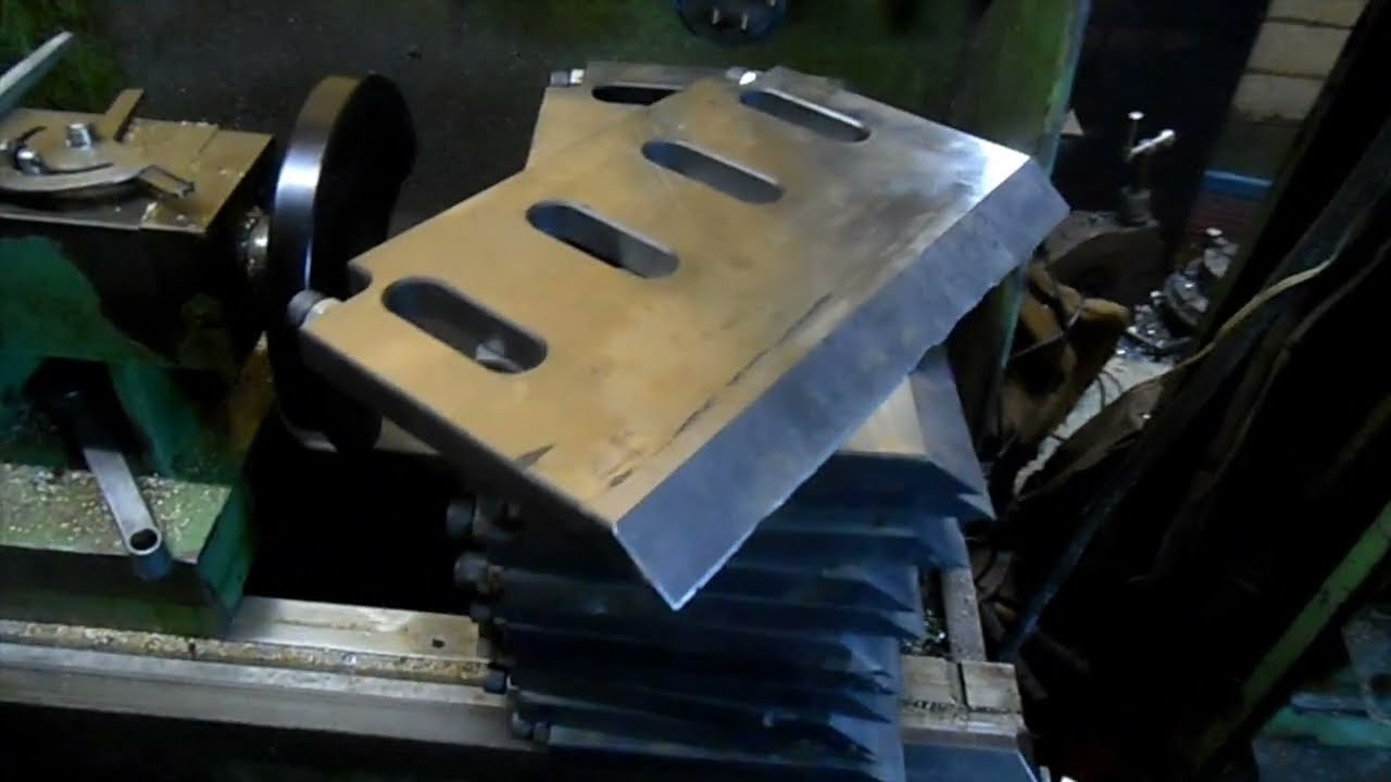 Заточка(фрезеровка) ножей деревяшечной дробилки - YouTube