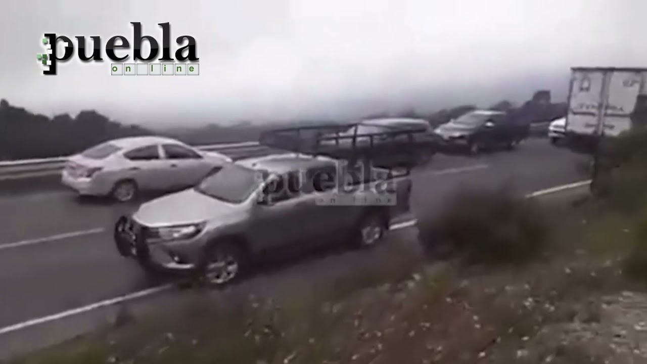 Montan retenes falsos para asaltar, en la autopista Puebla-Orizaba