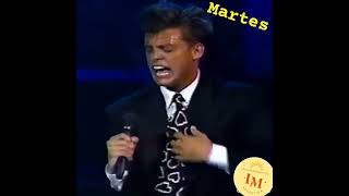 Feliz Martes #alguiencomotú #seguidoras @OficialLuisMiguel