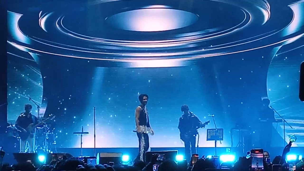 Jeff Satur - Por amarte así cover (11.07.25 Mexico City)