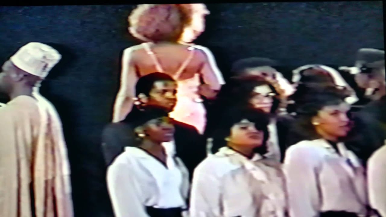 The first time Whitney Houston sings 