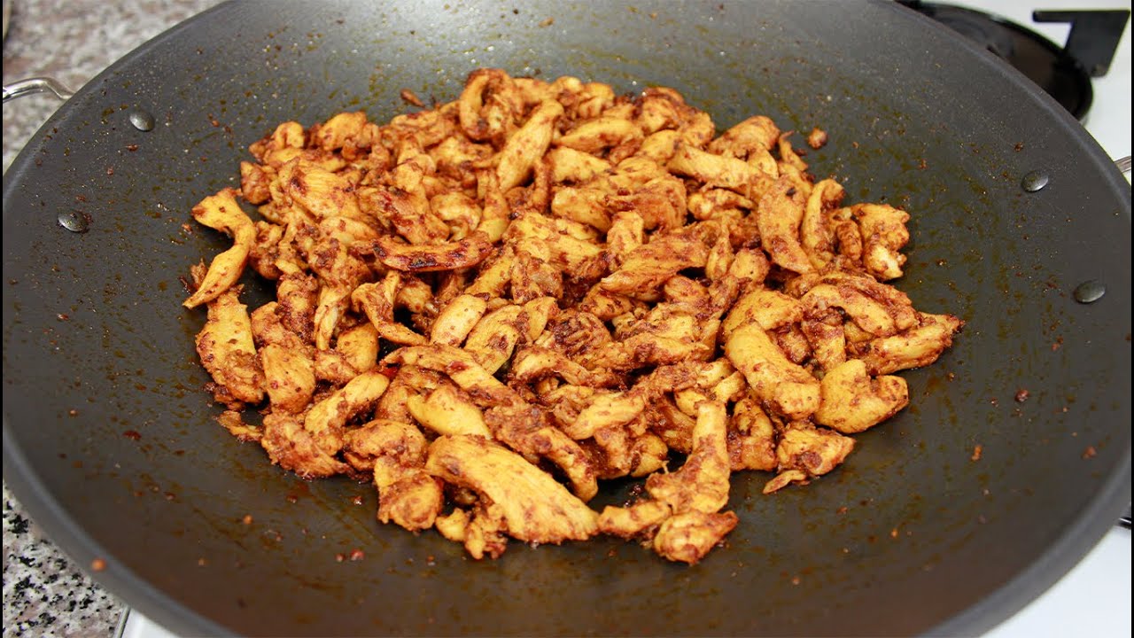 Dışardan Tavuk Döner Almaya Soon! Evde Tavada 30 Dakikada Pratik Tavuk Döner Yapılışı