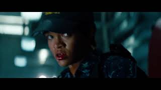 Battleship 2012 hopper kills an alien ,