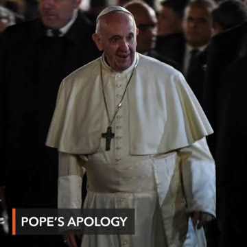 Tak hoste Hop ind Pope Francis slaps woman's hand who grabbed him: raw video - YouTube