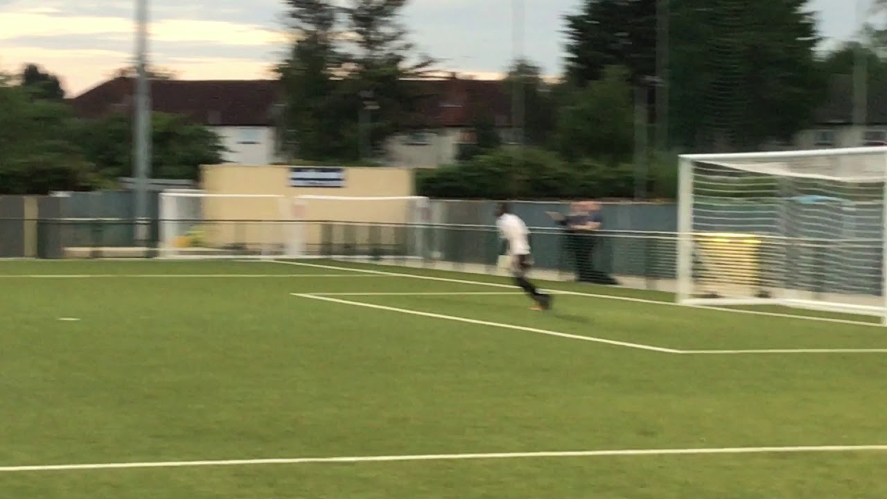 parking 03 HBFC v BFC Jones shoots over