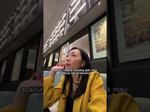 pesen-nasi-goreng-aja-banyak-request..maap-ya-mas-hehe