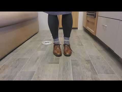 Appalachian Flatfooting an Clogging with Tracy: week 2-- comparison video
