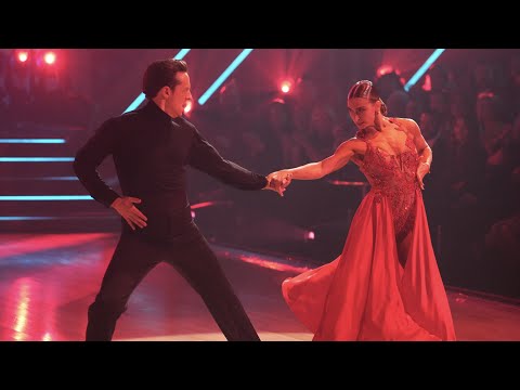 Jason Mraz and Daniella Paso Doble (Week 10) - Dancing With The Stars