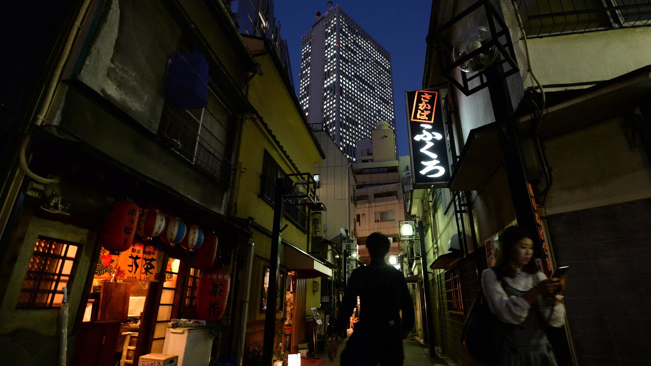 記憶の風景 戦後70年 命つないだ都心の闇市 東京・東池袋 - YouTube