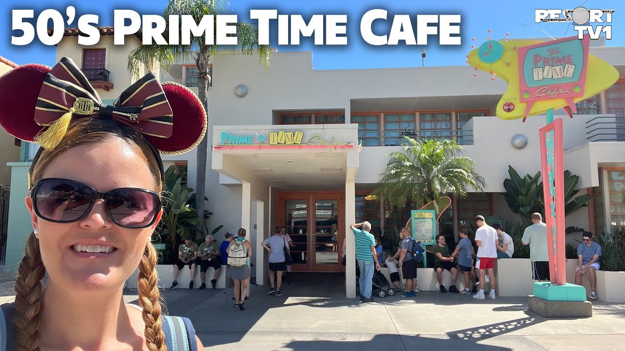 50's Prime Time Café Dining Review & Hollywood Studios Fun! - Characters, Hidden Gems & More!