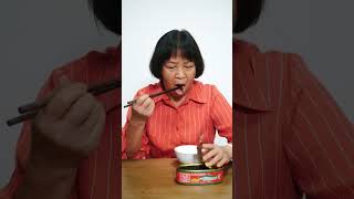 Genius Fat Girl Steals A Chainsaw And Eats Her Mother's Canned Fish! Part1