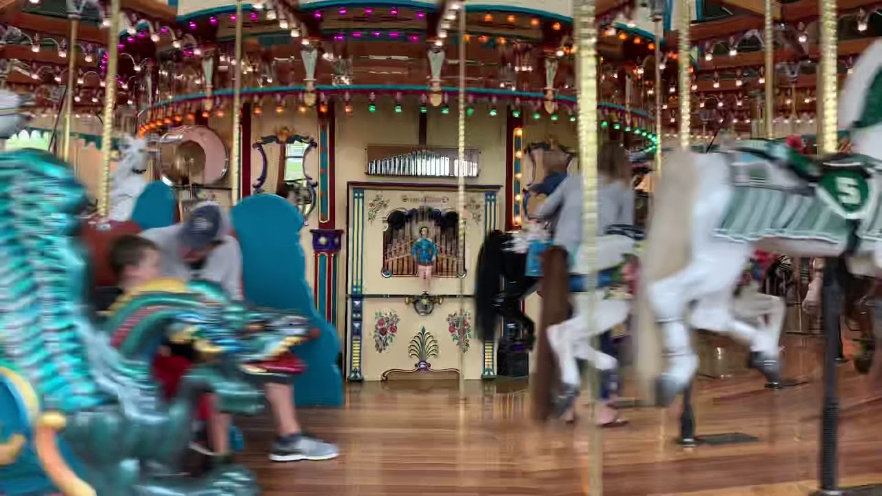 Stinson Carousel- Band Organ plays "Telstar", arr. Tom Meijer