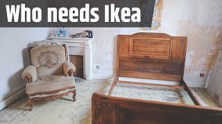 Our €20 Bed arrived but they brought the wrong chairs
