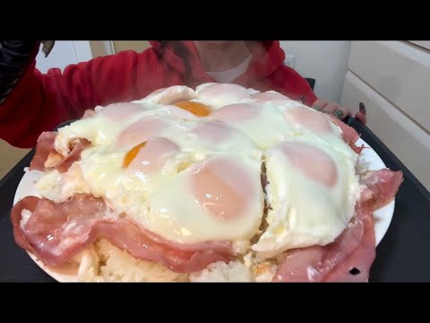 【ASMR，咀嚼音】Bacon and Egg Rice Bowl！ベーコン目玉焼き丼！