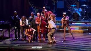 Download Lagu PMJ Encore Finale - ALL ABOUT THAT BASS Feat. The Sexy Ladies of PMJ \u0026 Steve Whipple in Orlando 2025 MP3 Download Lagu PMJ Encore Finale - ALL ABOUT THAT BASS Feat. The Sexy Ladies of PMJ \u0026 Steve Whipple in Orlando 2025 MP3