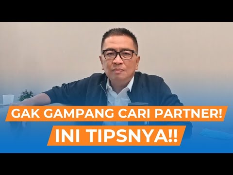 Video: Hari operasional - bagian dari hari kerja lembaga perbankan. jam kerja bank