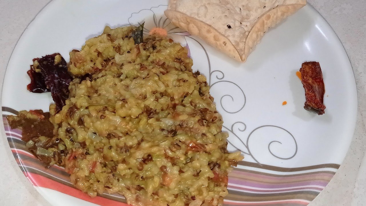 कुकरमध्ये बनवा परफेक्ट डाळ खिचडी/dal khichadi recipe in pressure cooker