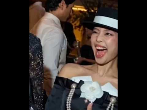 Витя и Колян кореша от которых не восторге Дженхён #vbts #exokai #jenniemetgala