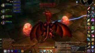 How to control Razorgore and destroy eggs.