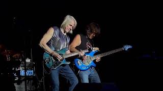 STEVE MORSE BAND Closes Set With CRUISE MISSLE Going Back to The Beginning at The Bilheimer Capitol