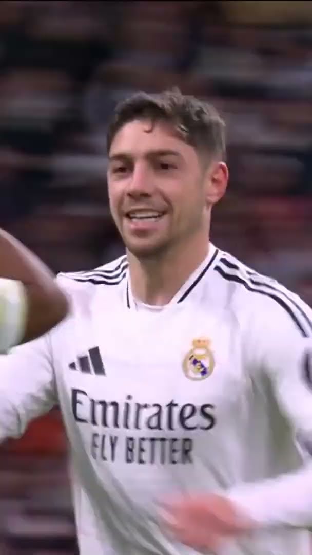 Real Madrid 4 vs 2 Sevilla FC | Game Highlights ⚽