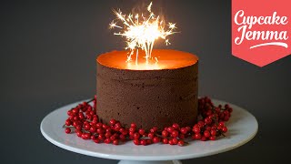 Happy new year, peeps! to celebrate the end of 2015 and dawn 2016 i
have made this stupidly intense, rich chocolate truffle cake really
knock your ...