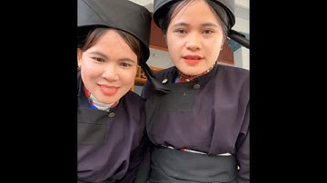 Hai Cô gái Nùng xinh đẹp khoắc trên mình bộ áo  để góp phần bảo tồn nét đẹp văn hóa của dân tộc nùng