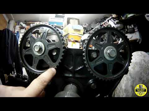 Mazda Mx-5 Miata, come montare la distribuzione parte 1 di 3.   Install the timing belt