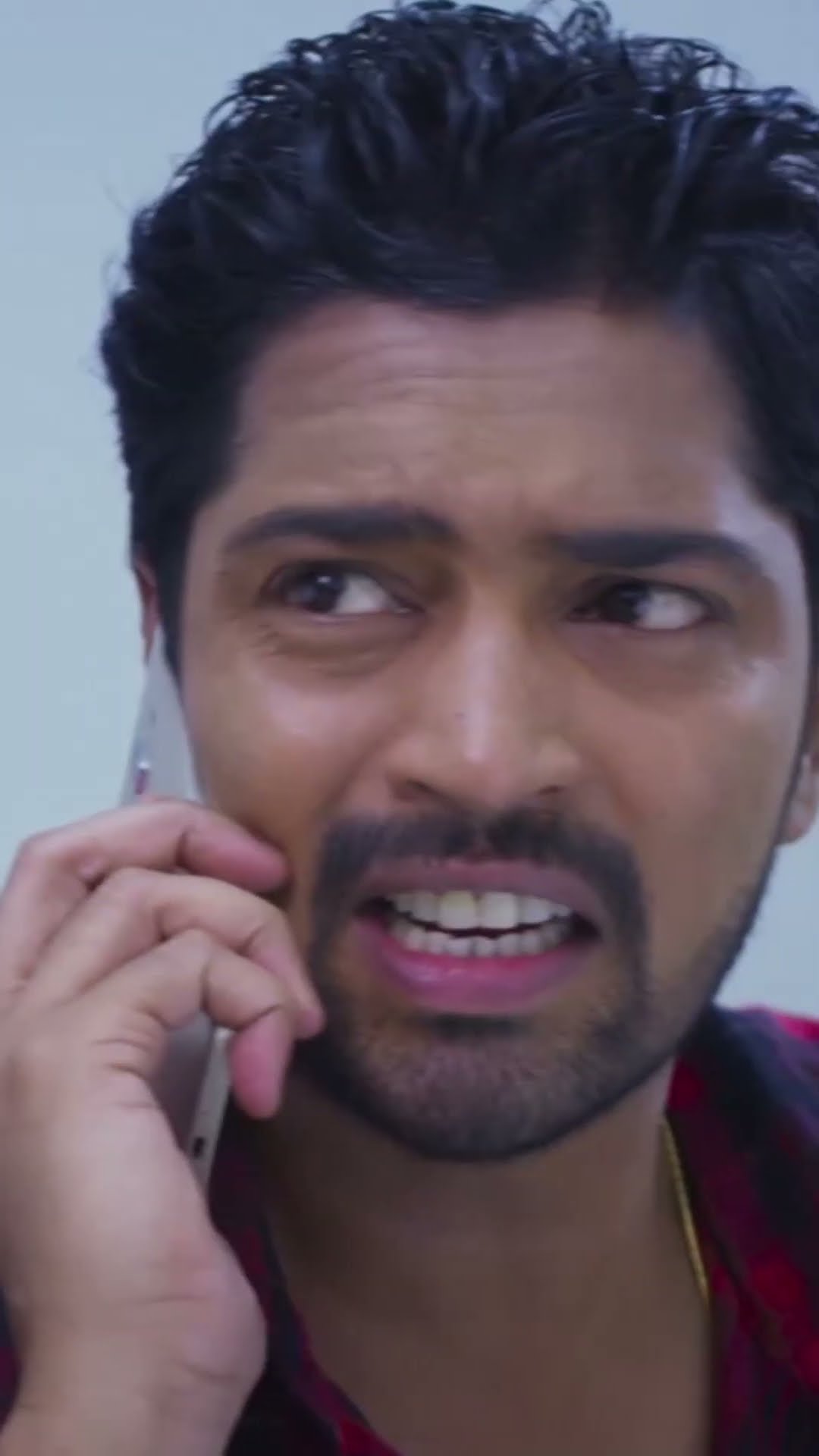 Pooja Jhaveri Allari Naresh Ko Galat Samaj Kar Usse Chilla Rahi Hai #GoldThief #youtubeshorts