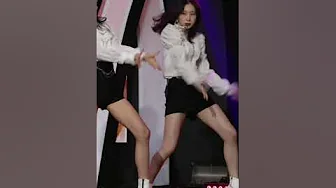(Stage mix)IZ*ONE - secret story of the swan / lee chaeyeon fancam (Stage mix)IZ*ONE - secret story of the swan / lee chaeyeon fancam