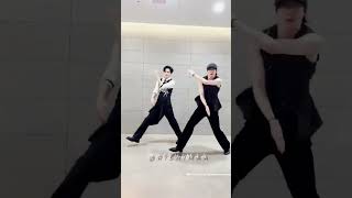 Jay With Yunhoenhypenjayengeneyunhoateezkpop