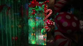 The AMAZING  "Infinity Christmas" photo booth by @PopUpPhotoOp in Las Vegas. ￼