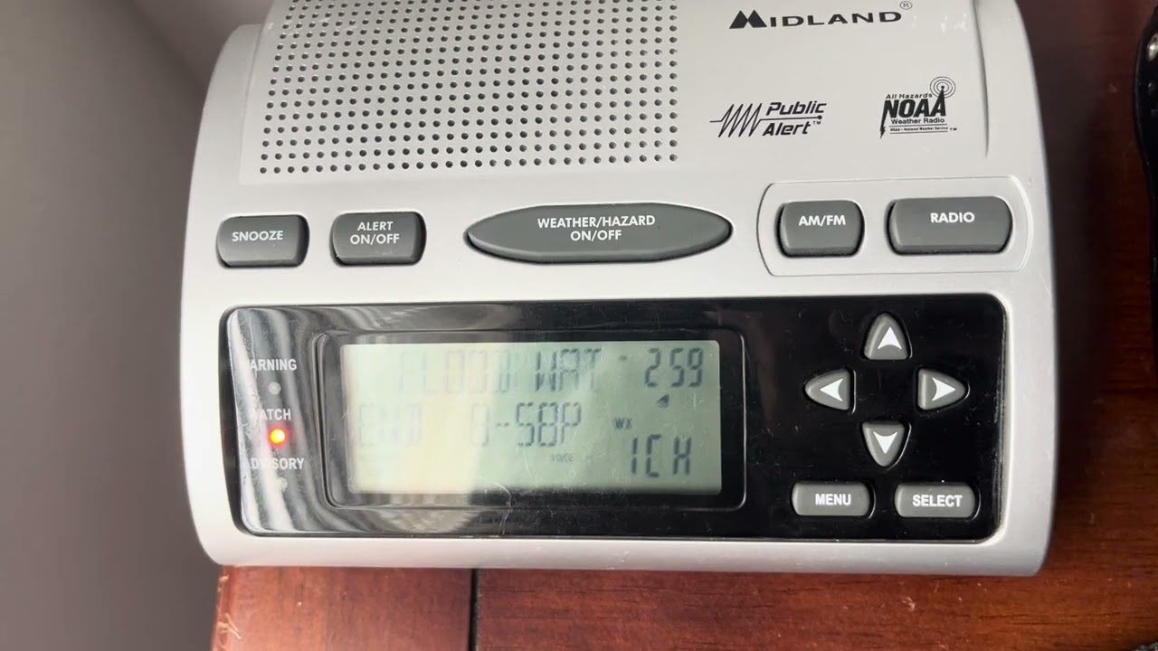 Aerial flood warning on Wxk27 EAS561 ￼