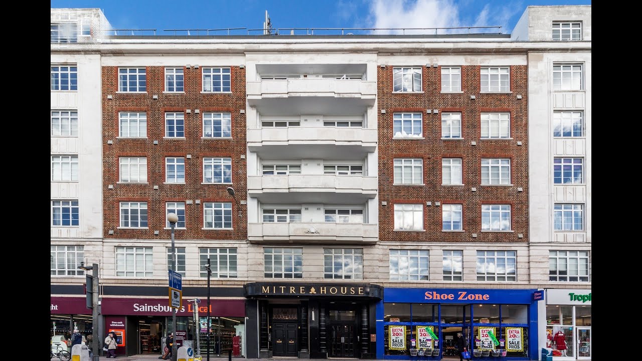 Mitre House, Western Road Large two bedroom student apartment to rent