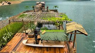 Build a Roof for a Wooden Boat, Row Across the Lake to the Mountains to Catch Snails and Wild Crabs